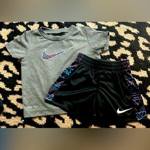 12 months, Nike set.